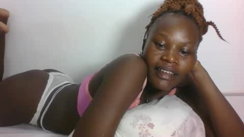 ESTHER online show from January 31, 2026, 7:11 pm