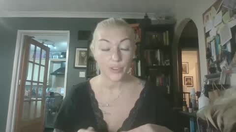 Darcy online show from February 9, 2026, 8:51 am