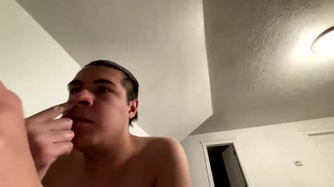 darekfavor12 online show from May 10, 2026, 3:12 am