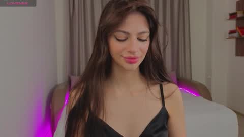 daria_promise online show from October 2, 2025, 9:33 pm