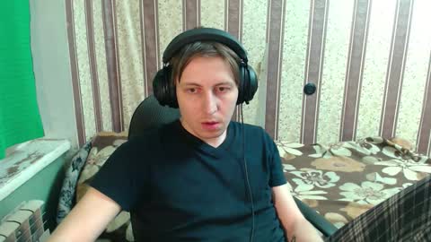 darienlarge online show from November 16, 2025, 5:40 pm