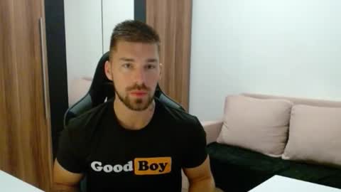 darius_94 online show from November 20, 2025, 6:02 am