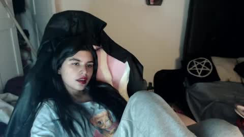 Moony online show from February 10, 2025, 12:52 am