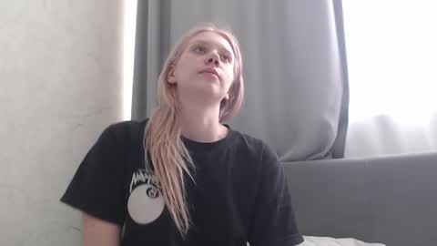 dark cherie  stacy online show from April 13, 2026, 8:53 am