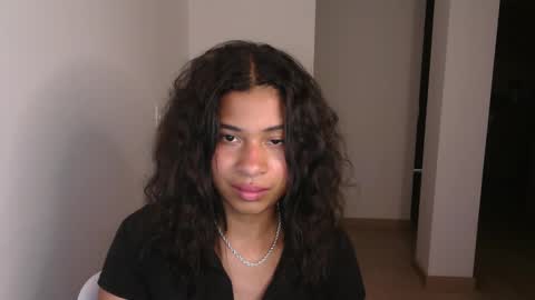 Sofia online show from December 22, 2024, 1:45 am