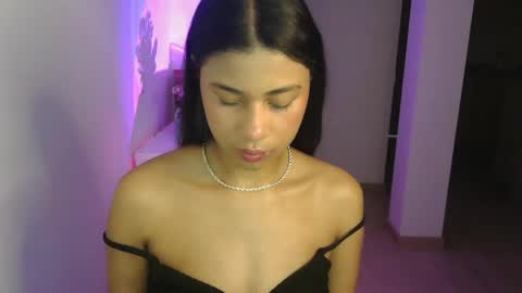 Sofia online show from December 27, 2024, 1:22 am