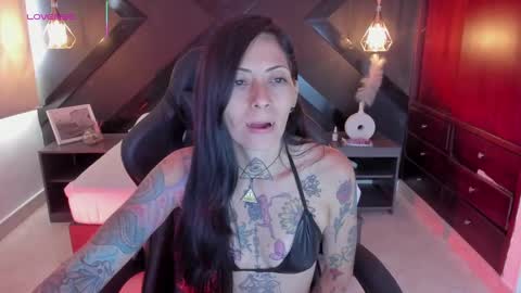 Snapshot of dark_gotica chatting on September 27, 2025, 12:54 pm M I K A E L A online show from September 27, 2025, 12:54 pm