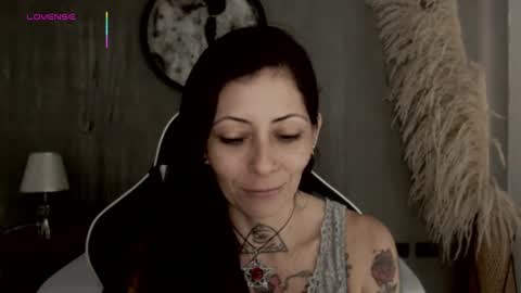 Snapshot of dark_gotica chatting on October 11, 2025, 12:36 pm M I K A E L A online show from October 11, 2025, 12:36 pm