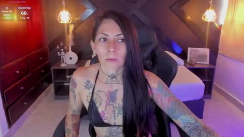 M I K A E L A online show from November 4, 2025, 7:13 pm