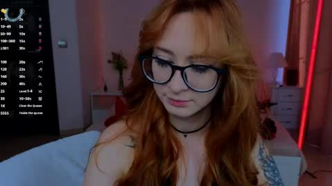 Lola online show from June 1, 2026, 2:02 am