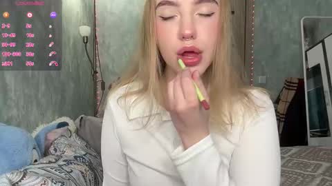 Darkside online show from October 4, 2025, 10:35 am