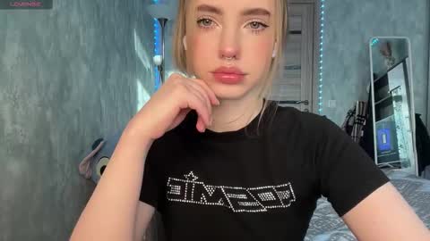 Darkside online show from November 17, 2025, 7:03 am