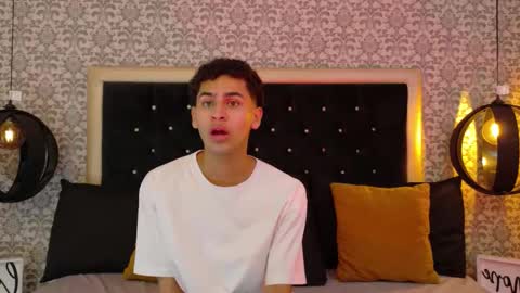 Snapshot of dark_sultan chatting on February 19, 2026, 7:43 pm dark_sultan online show from February 19, 2026, 7:43 pm