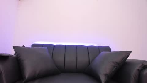 dark_valentino online show from March 21, 2026, 3:00 am