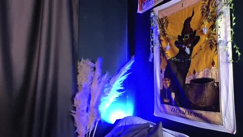 Vamp  online show from December 15, 2024, 9:09 pm