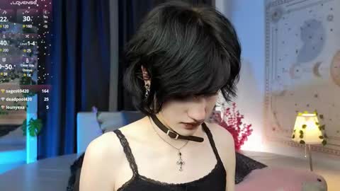 Vamp  online show from March 1, 2025, 3:27 pm