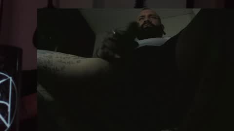 darkclothes online show from December 26, 2024, 2:27 pm