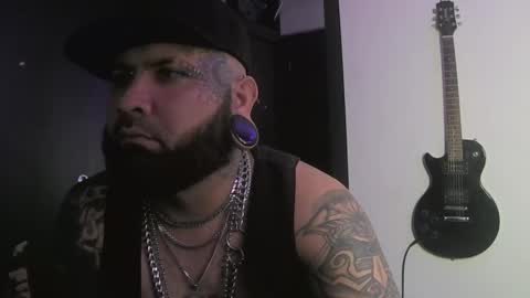 darkclothes online show from January 4, 2025, 5:37 pm