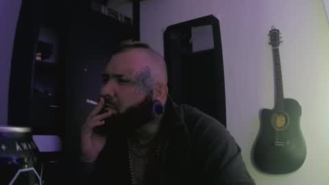 darkclothes online show from January 7, 2025, 1:17 am