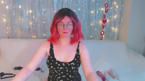 Snapshot of darkheto chatting on December 20, 2024, 9:54 am Kelly online show from December 20, 2024, 9:54 am