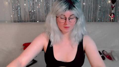 Snapshot of darkheto chatting on September 25, 2025, 1:04 pm Kelly online show from September 25, 2025, 1:04 pm