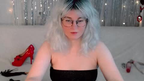 Snapshot of darkheto chatting on September 27, 2025, 6:29 am Kelly online show from September 27, 2025, 6:29 am