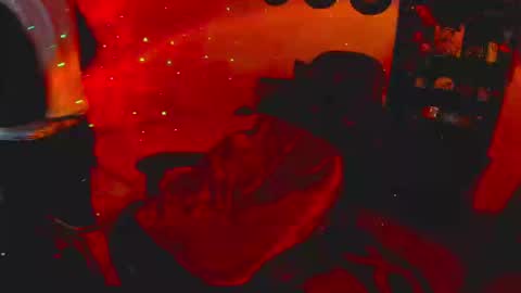   online show from October 16, 2025, 5:30 am