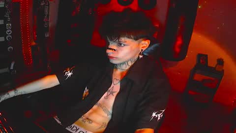   online show from November 6, 2025, 4:46 am