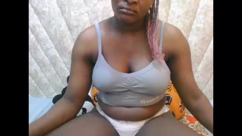 SHANICE online show from December 16, 2025, 2:33 pm