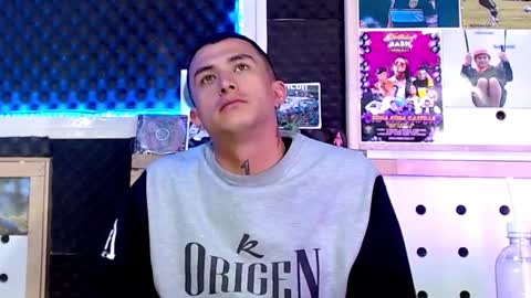 DARKO0717 online show from March 12, 2025, 11:44 pm