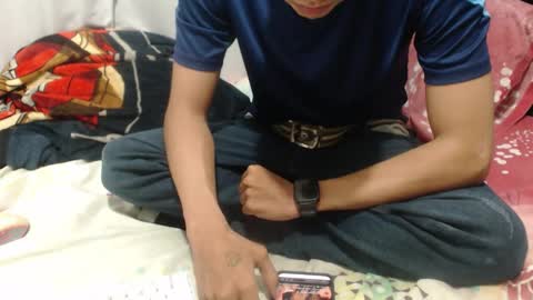 darkr_ider online show from April 12, 2026, 4:28 am