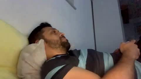 darkschneider_ online show from September 17, 2025, 10:33 pm