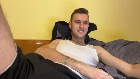 Nick online show from November 25, 2025, 8:31 pm