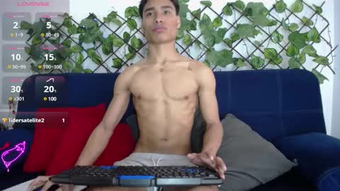 Snapshot of darkviper26 chatting on December 18, 2024, 5:21 pm darkviper26 online show from December 18, 2024, 5:21 pm