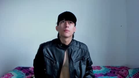 darsel_night online show from November 26, 2025, 12:39 pm