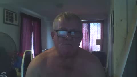 darwincock online show from December 27, 2024, 7:40 am