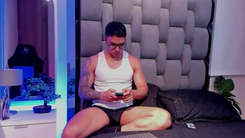 Dash online show from February 3, 2026, 11:15 am