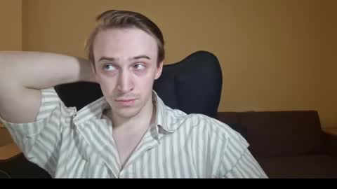 datalian online show from May 3, 2026, 4:02 pm