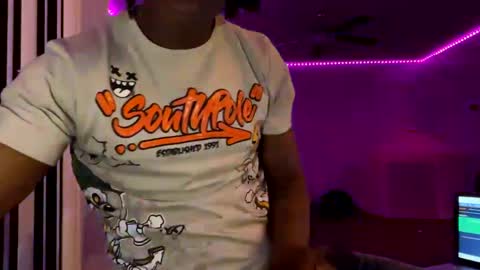 Snapshot of datb0igud chatting on January 2, 2025, 1:19 pm LushLavish online show from January 2, 2025, 1:19 pm