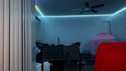 Snapshot of datb0igud chatting on February 6, 2025, 8:39 am LushLavish online show from February 6, 2025, 8:39 am