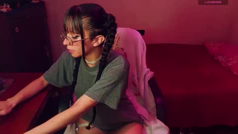 Marie Anne online show from November 16, 2025, 3:34 am