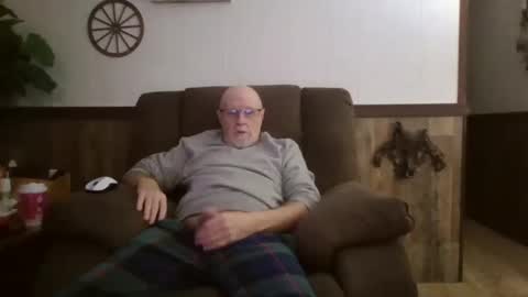 dave571960 online show from January 5, 2025, 11:59 am