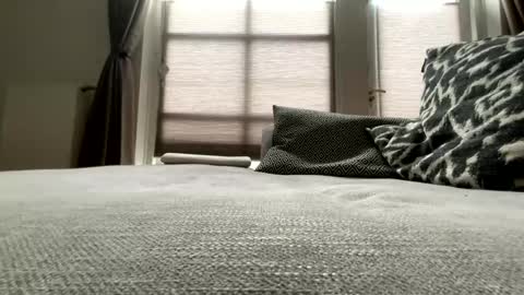 Snapshot of dave76b chatting on February 22, 2025, 12:51 pm dave76b online show from February 22, 2025, 12:51 pm