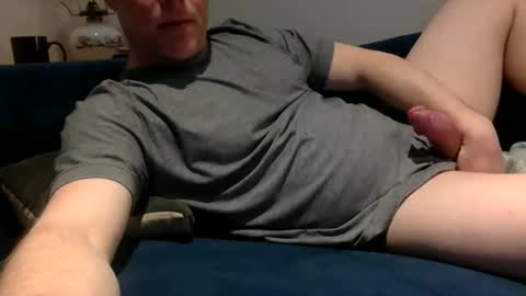 daveb709709709 online show from March 11, 2026, 1:44 am