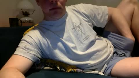 daveb709709709 online show from April 22, 2026, 1:52 am