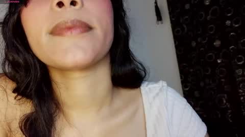 Snapshot of daviana_hill_ chatting on May 26, 2026, 3:35 am Davi online show from May 26, 2026, 3:35 am