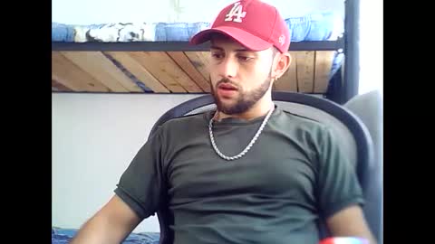 Snapshot of david23vergota chatting on November 30, 2025, 7:29 pm david23vergota online show from November 30, 2025, 7:29 pm