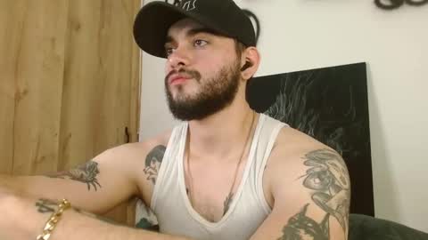 Twitter davidsanctum online show from March 25, 2026, 4:18 am