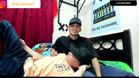 Snapshot of david_latin666_ chatting on December 15, 2024, 2:52 am David online show from December 15, 2024, 2:52 am