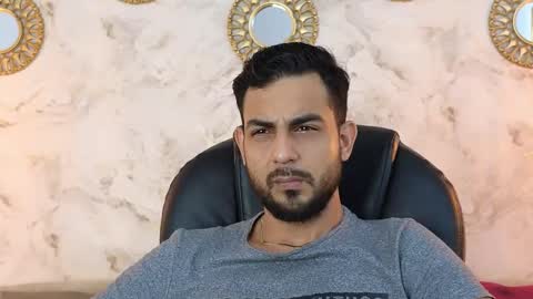 JF oliveira online show from February 24, 2025, 2:37 pm